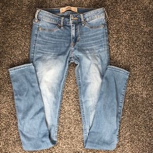 Hollister Jean legging pants